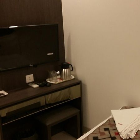 Hotel Kalpana Elite Bombaj Exteriér fotografie